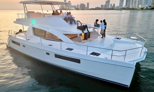  Alquiler privado de catamarán Powercat de 51 pies para hasta 35 personas en Cartagena 