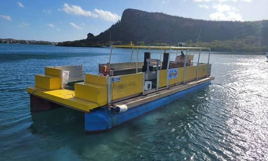 55ft Mi Dushi Partyboat for rent in Willemstad Curacao.