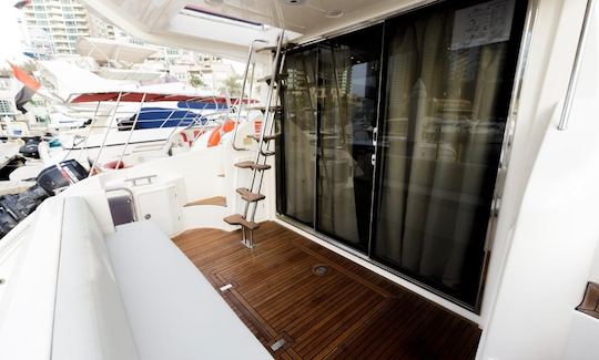 Azimut 45ft - Couple and family Yacht