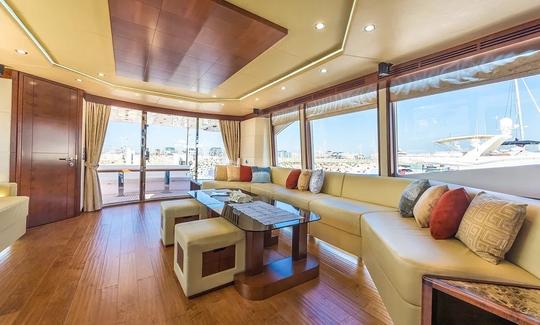 Majesty 88 Luxury Yacht for Party and Cruising Dubai