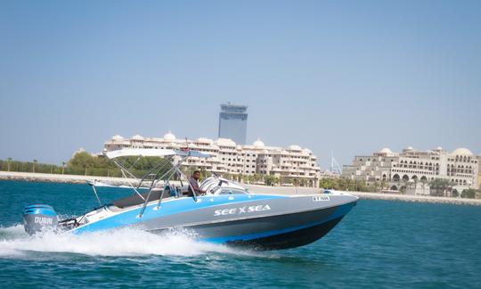 Aluguer de barcos de luxo em Dubai Creek Harbour, Emirados Árabes Unidos