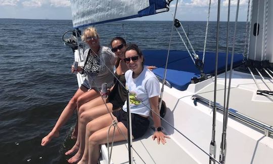 Voilier Catalina de 43 pieds avec capitaine situé à Rock Hall, Maryland