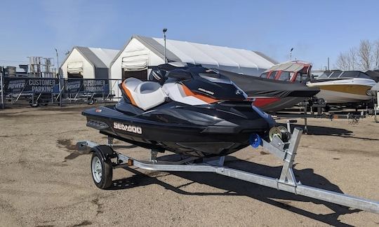 Seadoo GTI SE 130 at Wizard Lake 