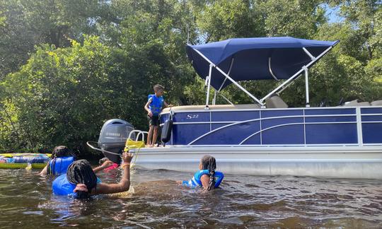 Pontão SSR Bennington Marine 22' em Jacksonville, Flórida