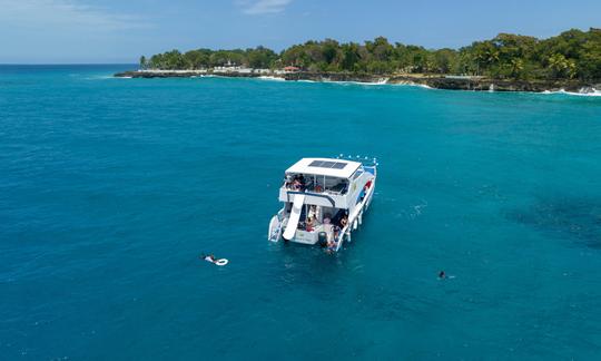 🛥🤩 Relajante alquiler privado de catamarán para grupos grandes o pequeños en Sosua 