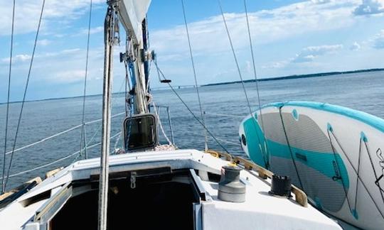 Navegue no Potomac em Washington, DC a bordo do veleiro Hunter de 28 pés