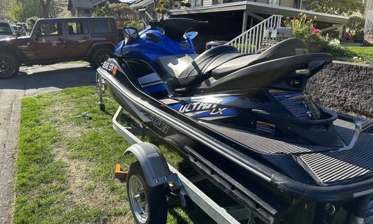 Kawasaki Jetski for rent in Seattle