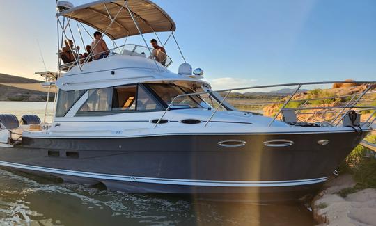 Lake Havasu: Novo iate Fly Bridge para alugar!