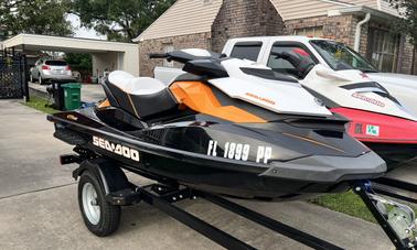 Motos de agua SEA-DOO GTR 215 en alquiler en Nueva Orleans