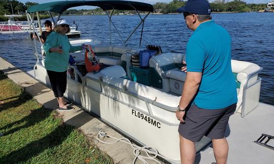 avec capitaine Scalloping Season du 10 juin au 18 août à Tarpon Springs, en Floride