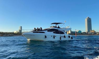 2 Hours Private Guided Tour in a MotorYacht with Professional Guide Barcelona