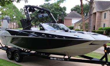 Wakesurf Boat Rental in Austin, Texas