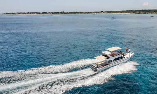 13 meters MotorYacht for 15 pax in Bali