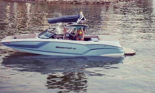 BATEAU MASTER CRAFT WAKE NEUF - Lake Lewisville