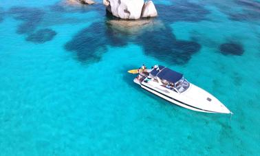 Power boat (Pershing 33S) in Palau