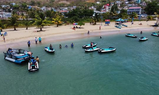 Bateau ponton SeaDoo Switch à Playa Rompeolas Aguadilla et Playa Lala à Rincon