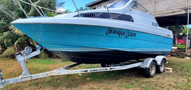 Beautiful Bayliner 340 Cruiser for Amazing Trip in Belize!