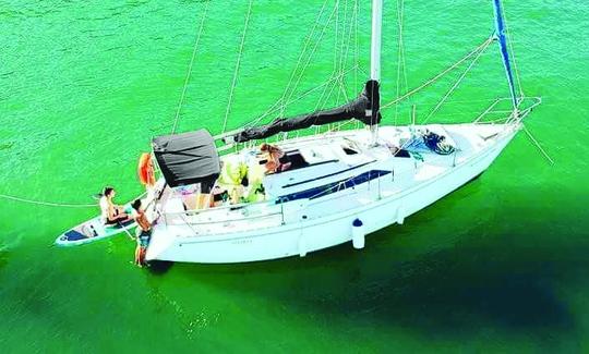 Velero Attalia de 32 pies en Setúbal