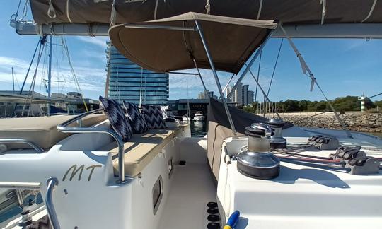 Catamarán de vela Lagoon 44 en Setúbal