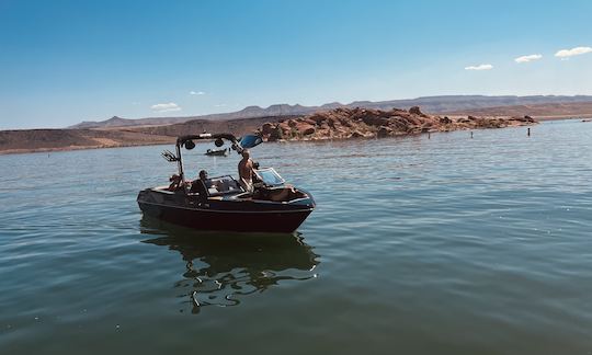 2022 Axis T23 Wake Surf Boat for Rental in St. George and Sand Hollow