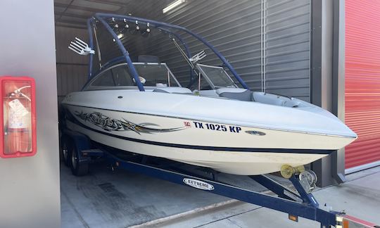 Tige 22ve Bowrider Rental in Lewisville, Texas