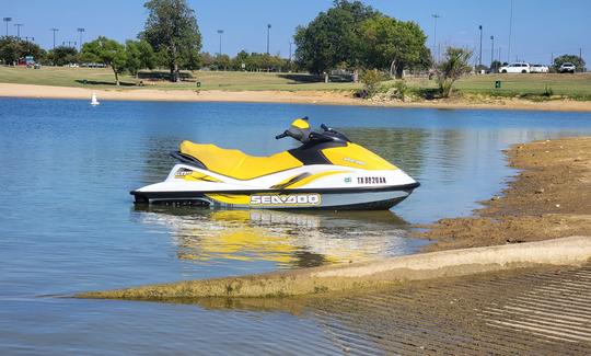 Alquiler de motos acuáticas Seadoo GTI 130 en Little Elm, Texas