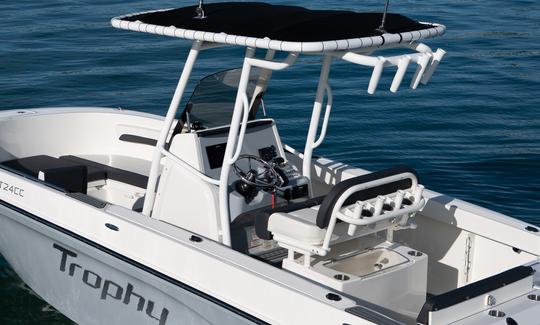 $150 hr | 7 ppl | Center Console Boat