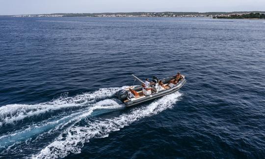 Alquiler de barco Tiger Marine 650 Open en Zadar