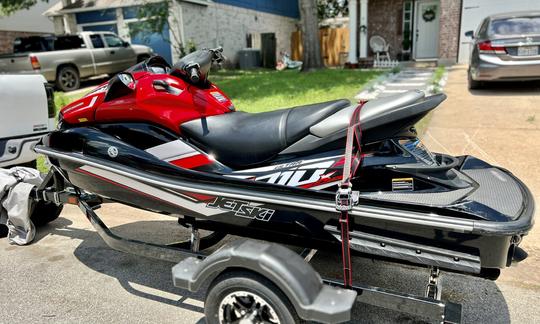 Melhor serviço de aluguel de jetski no centro do Texas | Kawasaki 310 Ultra LX Supercharged