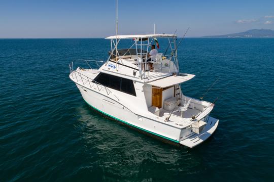 Yate clásico Hatteras de 42 pies | Cruceros y pesca deportiva.