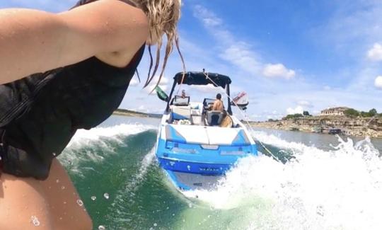 LAKE TRAVIS/!!! Surf/Charters/Aulas/Relaxando na enseada 