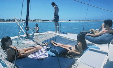 catamarán en alquiler en el sur de ibiza y/o Formentera