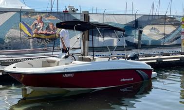 Bayliner Element M17 Bowrider, 60HP para alugar em Kelowna, BC