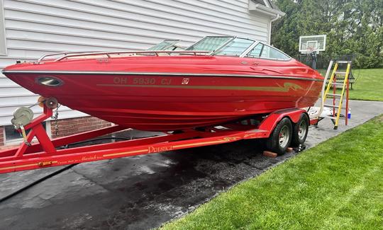 AWESOME LOOKING GO FAST BOAT