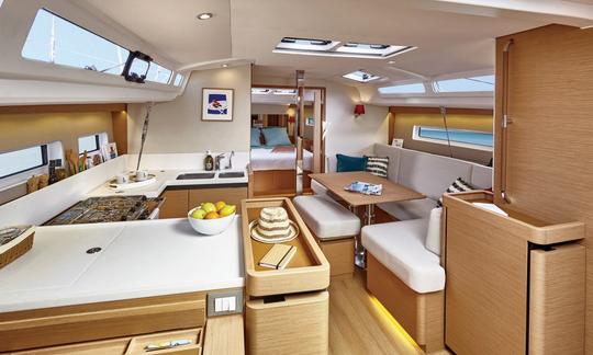 Jeanneau Sun Odyssey 440 (2023) in Greece