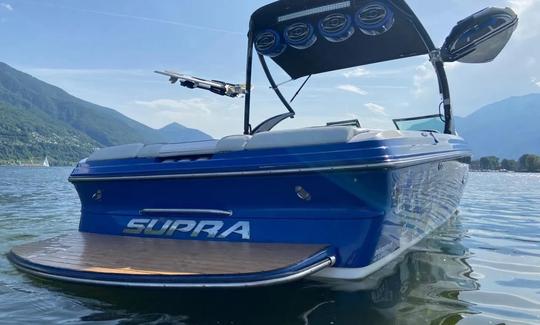 Esporte aquático no Lago Lugano - Supra Launch 22SSV