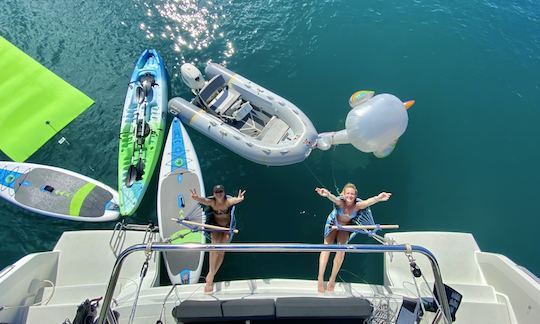 Sail away in Boka Bay