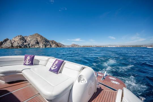 Sea Ray 60’ Yacht in Los Cabos.