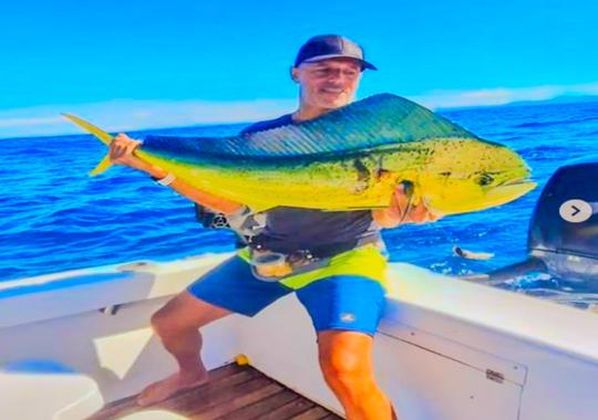 Charter privado de pesca y esnórquel en Playa Flamingo/Conchal/Tamarindo