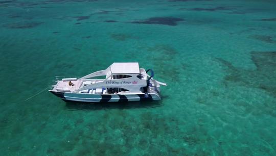 CATAMARAN DE LUXE POUR TOUTES LES ACTIVITÉS 