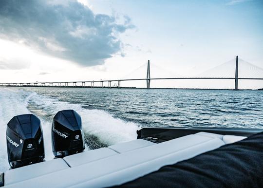 Bateau de luxe Mastercraft Aviara de 34 pieds à Charleston