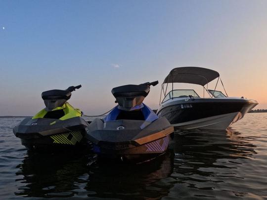 Experience the Thrill of the Water with 2 Jetski Rentals in East Texas!