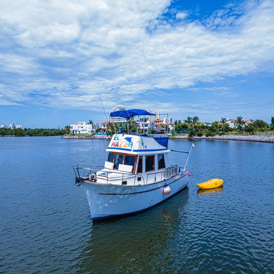 Location de yacht personnalisé de 38 pieds à Mazatlan