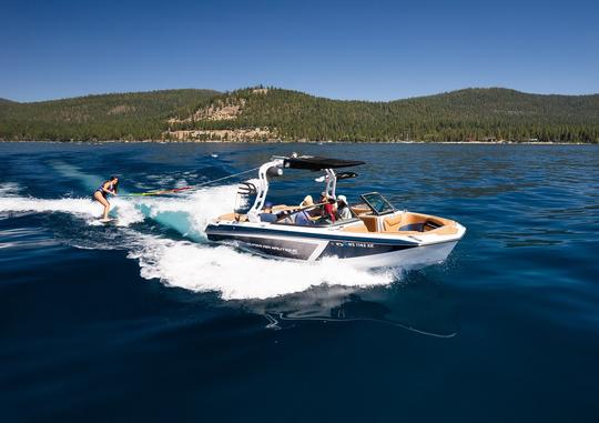 Bote Super Air Nautique Wakesurf en el lago Tahoe - 8 horas