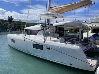 Lagoon 42 Luxury Catamaran Sail to Icacos or Palominos