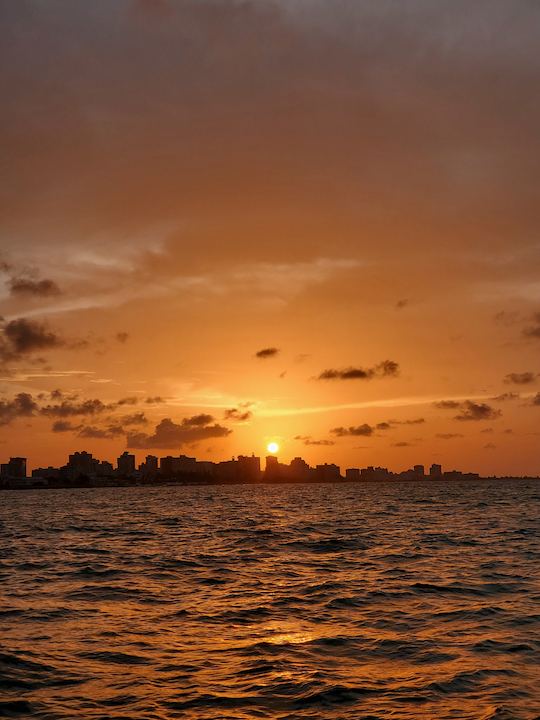 Old San Juan Sunset Cruise II | Drink & Snack •