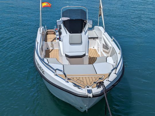 Location de bateau B580 'Nica' (6p) sans permis à Palma, Espagne