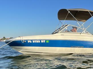 ¡Barco de cubierta Stingray de 19 pies en alquiler en Johns Pass, Florida!