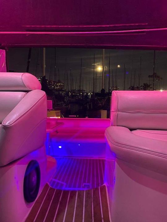 FIESTA FUERA DE HORARIO A altas horas de la noche GOOD TIMES Luxury Yacht 🛥️🎉🥳 en Marina Del Rey