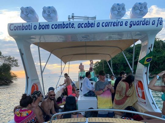 Location de bateau CF Curumim de 34 pieds à Angra dos Reis, Rio de Janeiro, Brésil